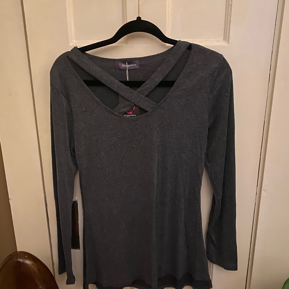 Blouse - Picture 2 of 5